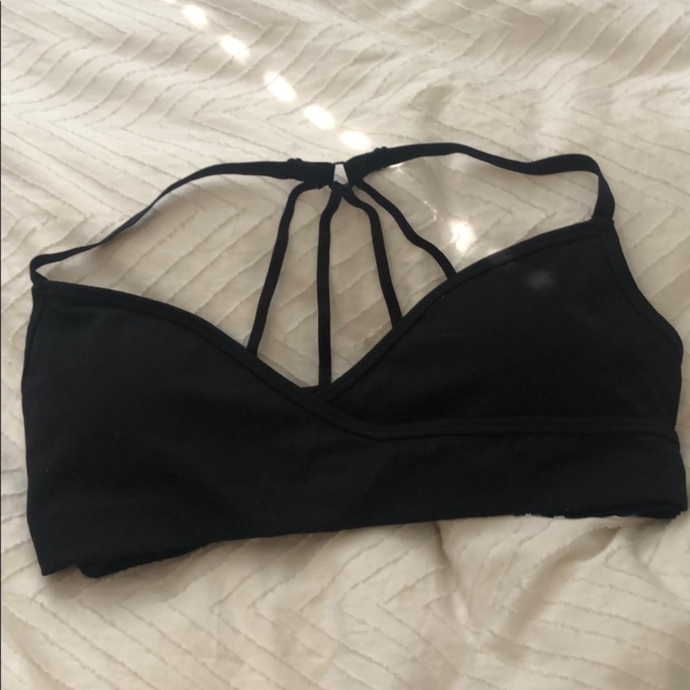 Alphalete Sports wrap around sports bra